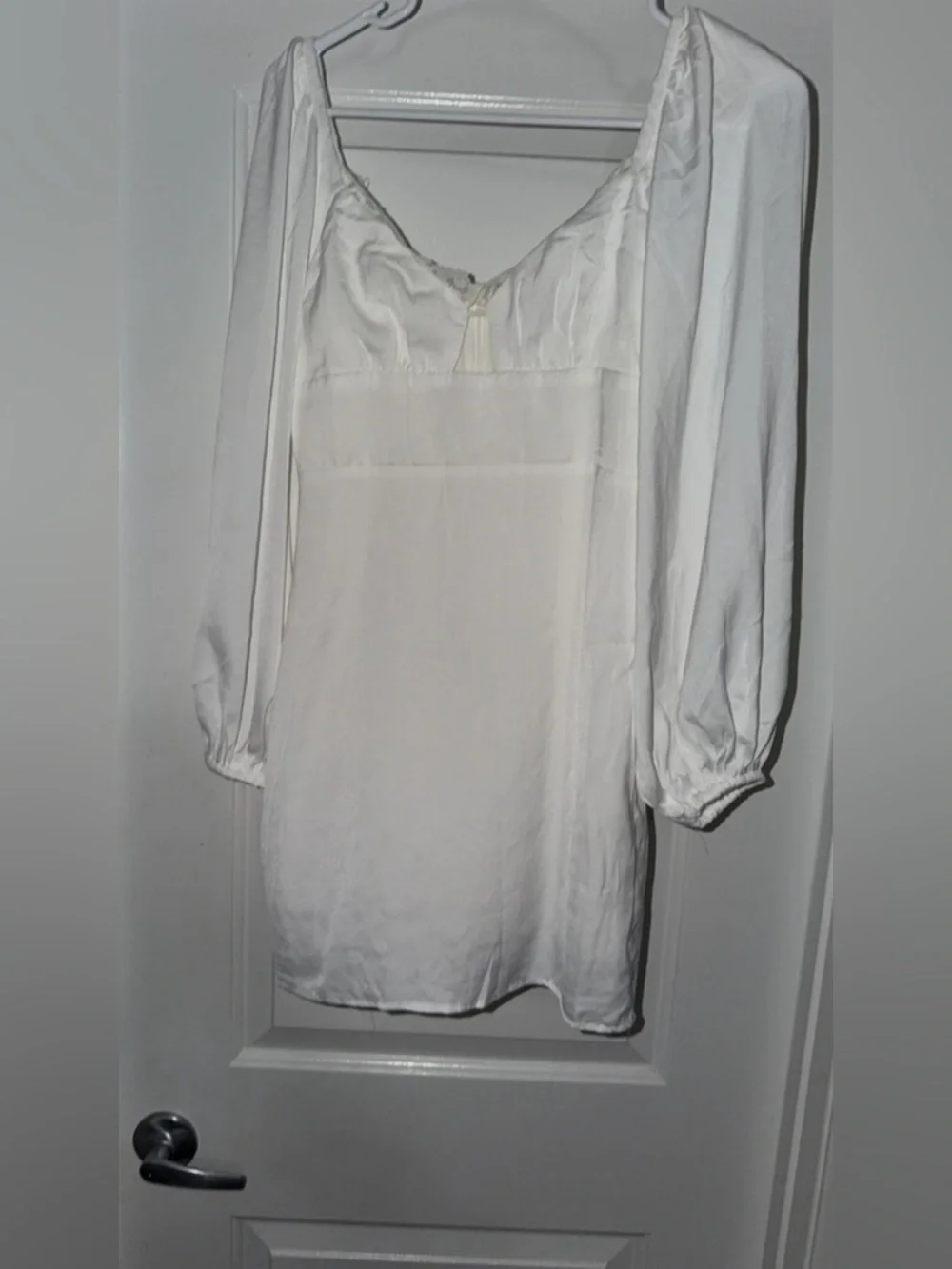 Princess Polly White Puff Sleeve Mini Dress Size 2 Party Bridal - Picture 4 of 4